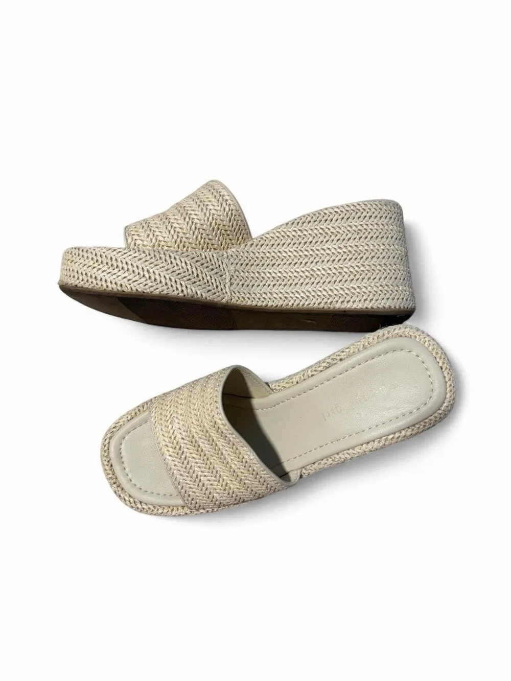 Madden Girl Women’s Cream Woven Platform Sandals